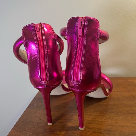 Metallic pink Steve Madden Stilettos Size 8.5 - Picture 3 of 6